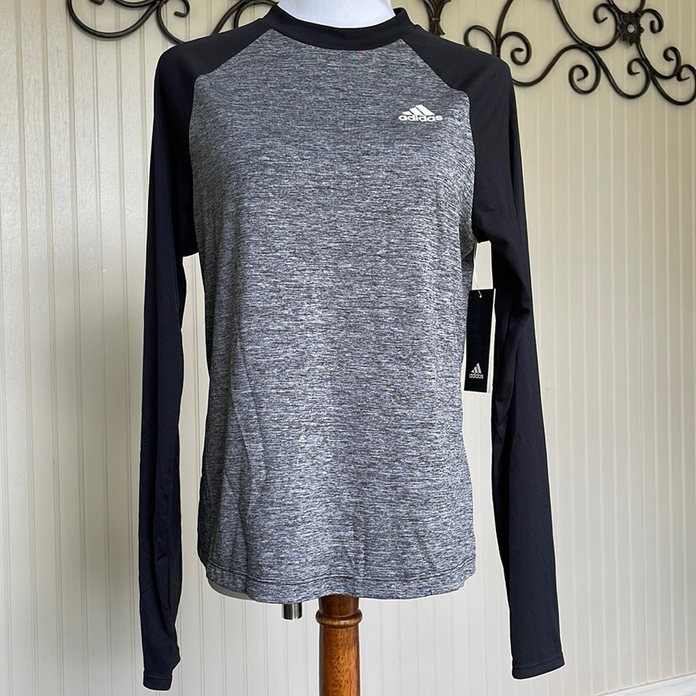 Adidas Swim Tee Size Medium NWT